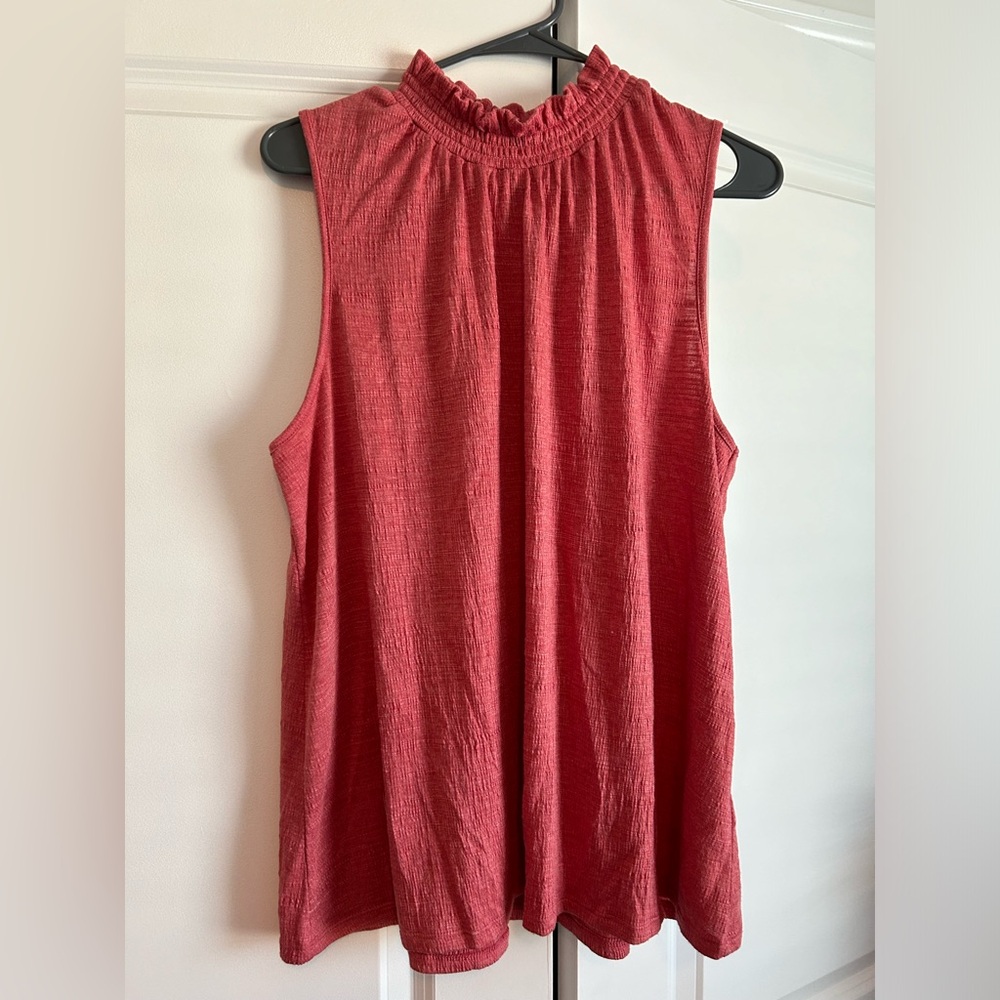 Turtleneck tank top